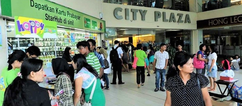 best budget shopping at city plaza of singapore travel trip buy